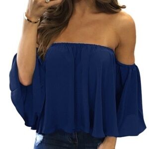 OFF the shoulder crop top. Blue (M)🛍